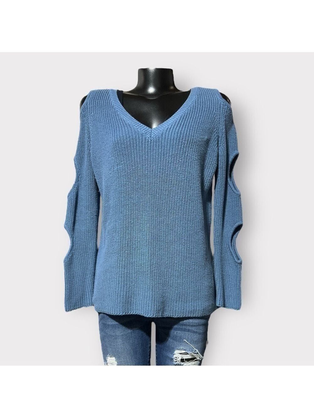 Vero Moda NEW Knit Sweater MEDIUM Arm Cutouts VNeck Soft Cozy Blue Fall Preppy